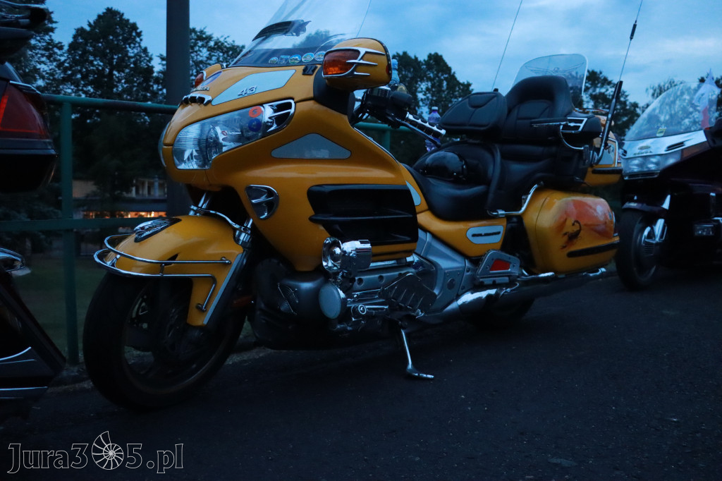 Fotorelacja: Nocna Parada Motocyklowa w Zawierciu