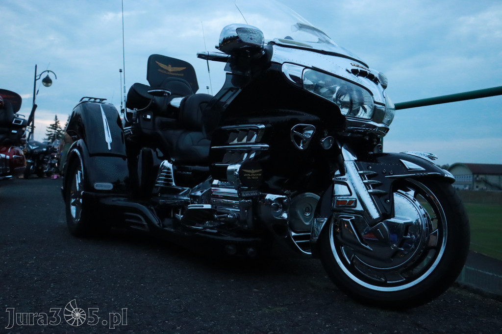 Fotorelacja: Nocna Parada Motocyklowa w Zawierciu