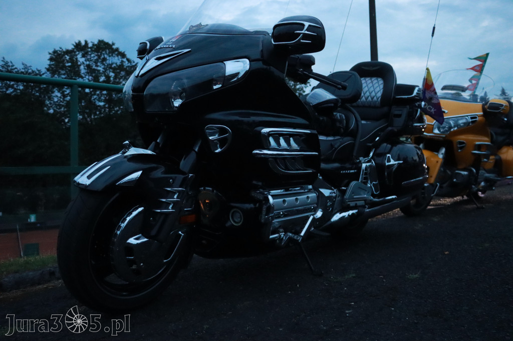 Fotorelacja: Nocna Parada Motocyklowa w Zawierciu