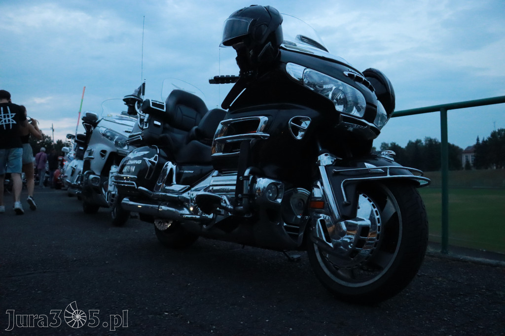 Fotorelacja: Nocna Parada Motocyklowa w Zawierciu