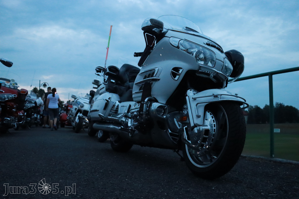 Fotorelacja: Nocna Parada Motocyklowa w Zawierciu