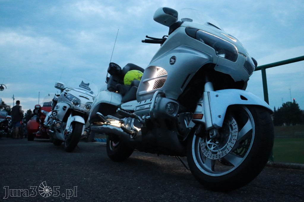 Fotorelacja: Nocna Parada Motocyklowa w Zawierciu