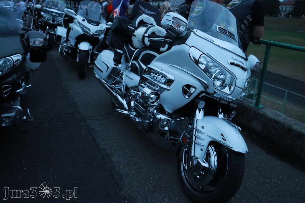 Fotorelacja: Nocna Parada Motocyklowa w Zawierciu