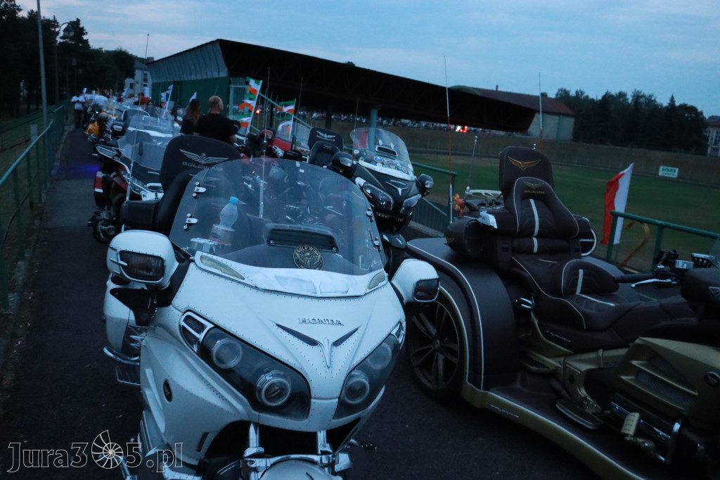 Fotorelacja: Nocna Parada Motocyklowa w Zawierciu