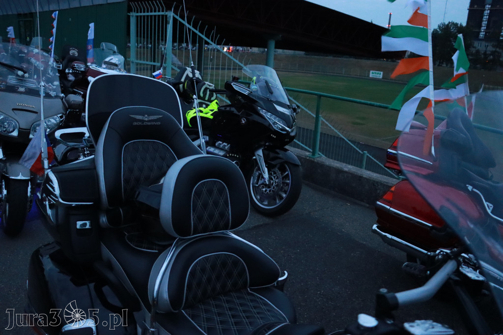 Fotorelacja: Nocna Parada Motocyklowa w Zawierciu