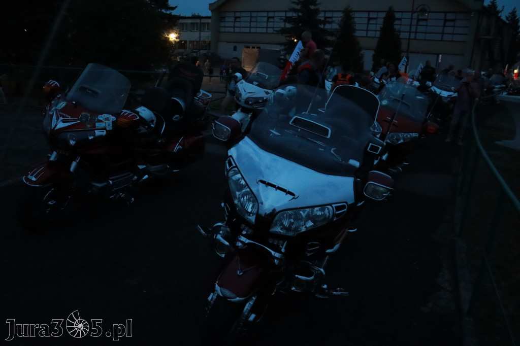 Fotorelacja: Nocna Parada Motocyklowa w Zawierciu