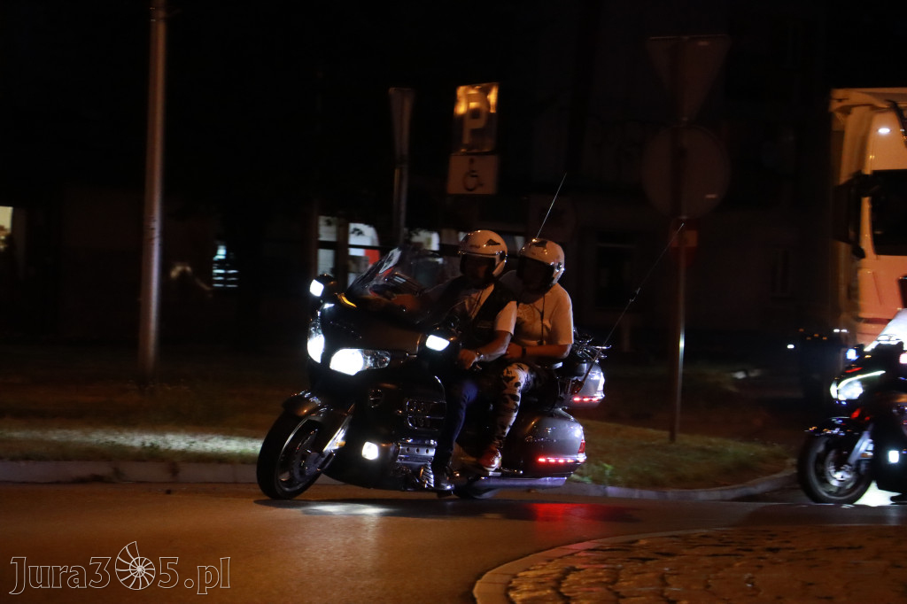Fotorelacja: Nocna Parada Motocyklowa w Zawierciu