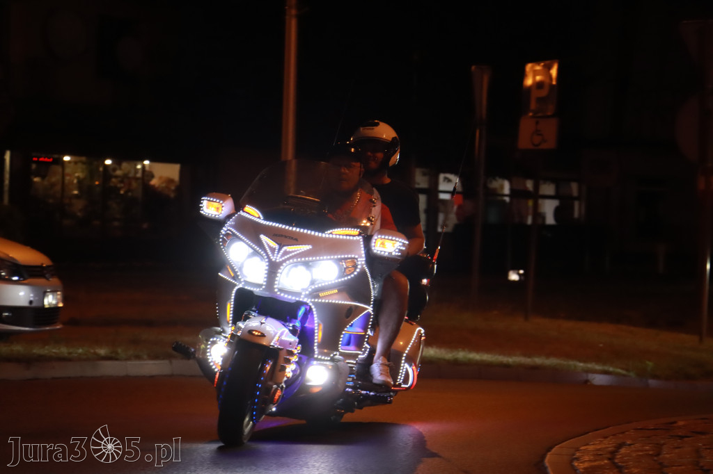 Fotorelacja: Nocna Parada Motocyklowa w Zawierciu