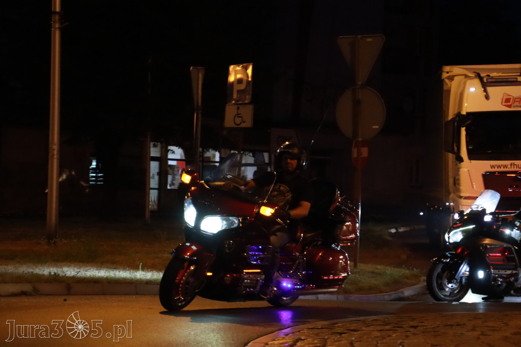 Fotorelacja: Nocna Parada Motocyklowa w Zawierciu