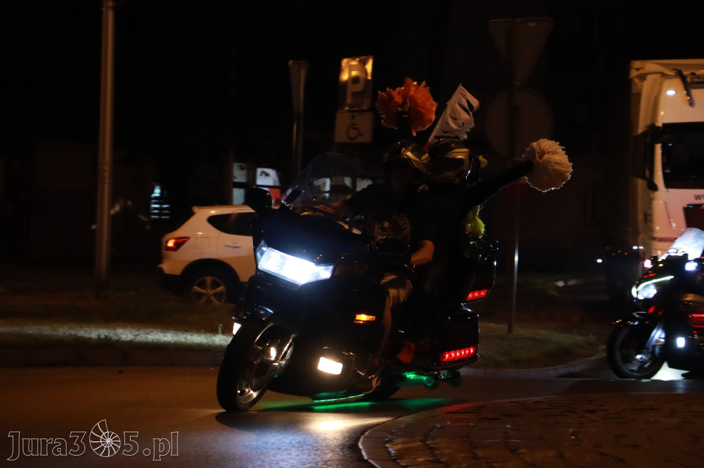 Fotorelacja: Nocna Parada Motocyklowa w Zawierciu