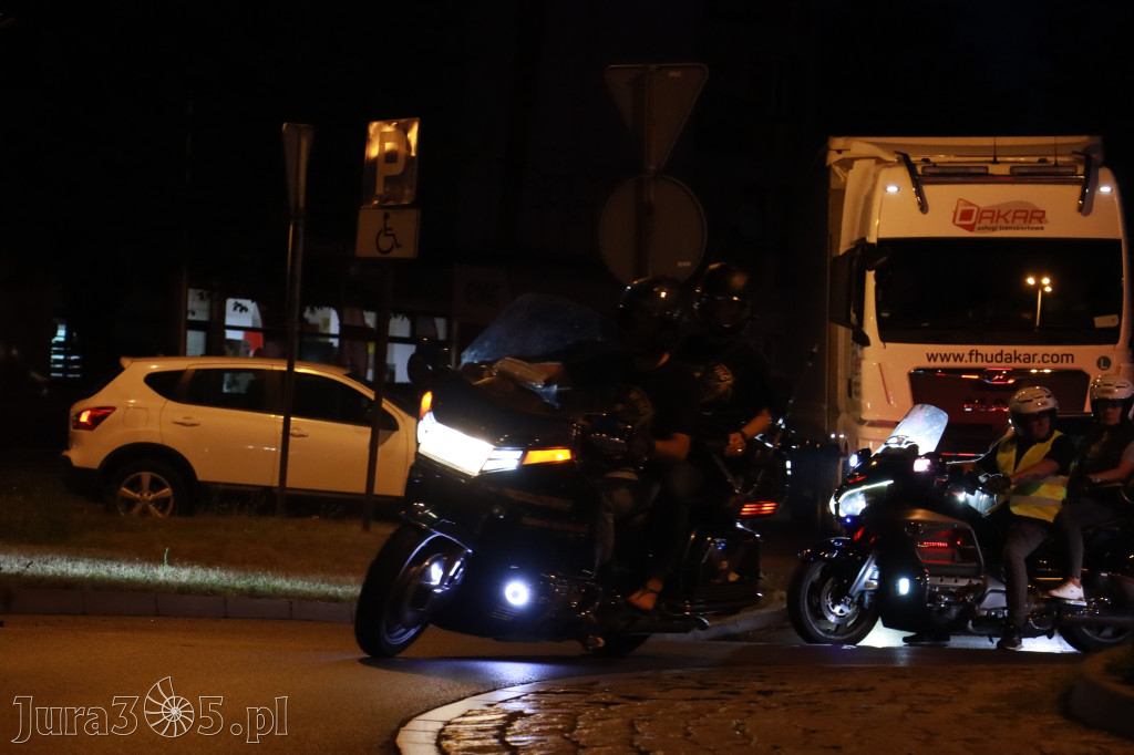 Fotorelacja: Nocna Parada Motocyklowa w Zawierciu