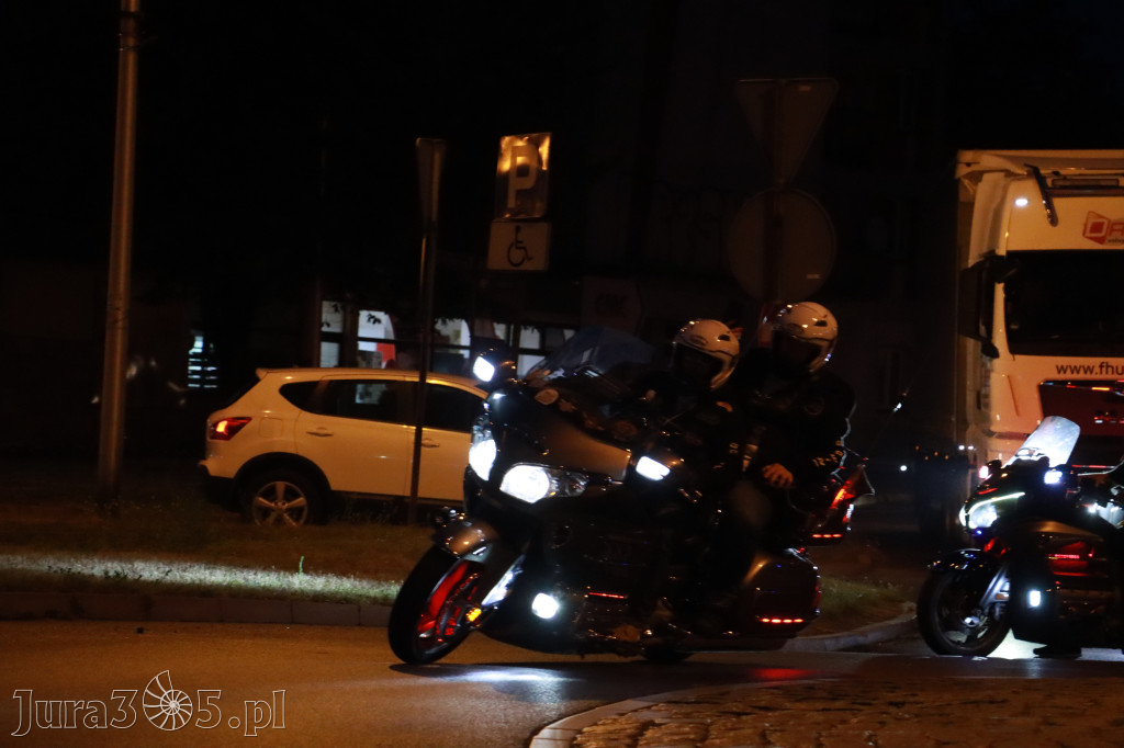 Fotorelacja: Nocna Parada Motocyklowa w Zawierciu