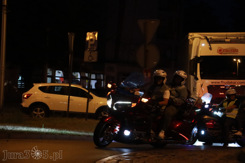 Fotorelacja: Nocna Parada Motocyklowa w Zawierciu