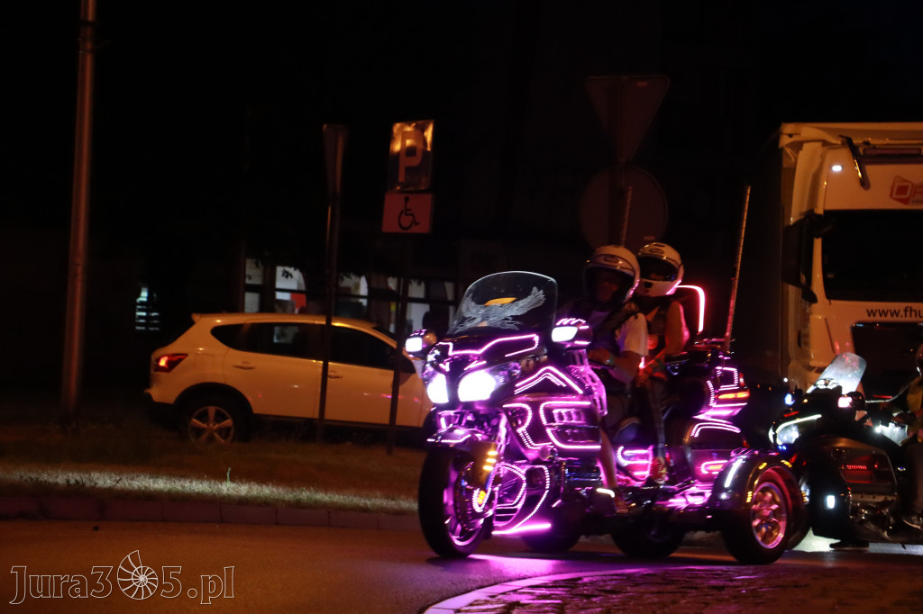 Fotorelacja: Nocna Parada Motocyklowa w Zawierciu
