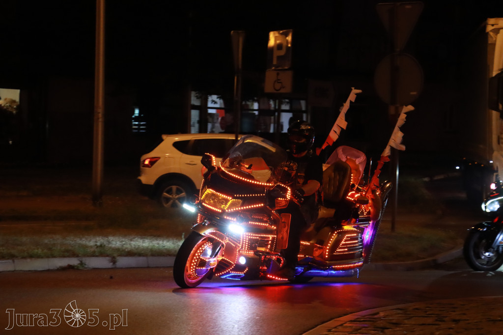 Fotorelacja: Nocna Parada Motocyklowa w Zawierciu