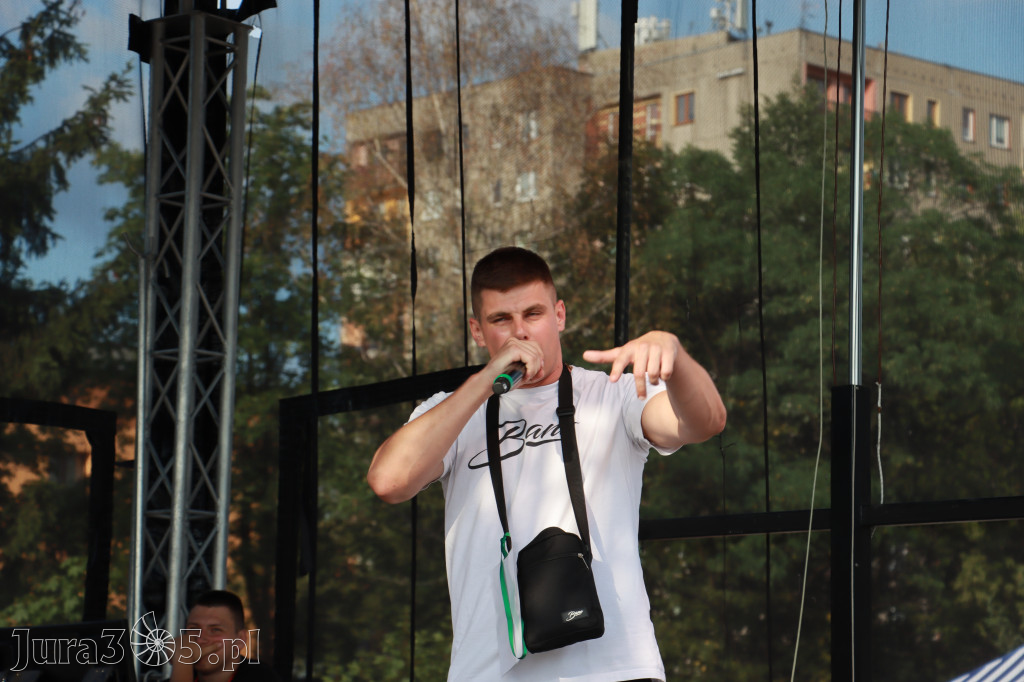 FOTORELACJA: RAP FEST W STREFIE KONCERTÓW w Zawierciu