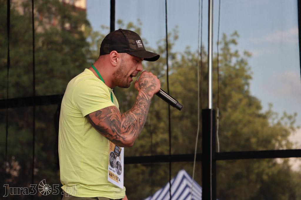 FOTORELACJA: RAP FEST W STREFIE KONCERTÓW w Zawierciu