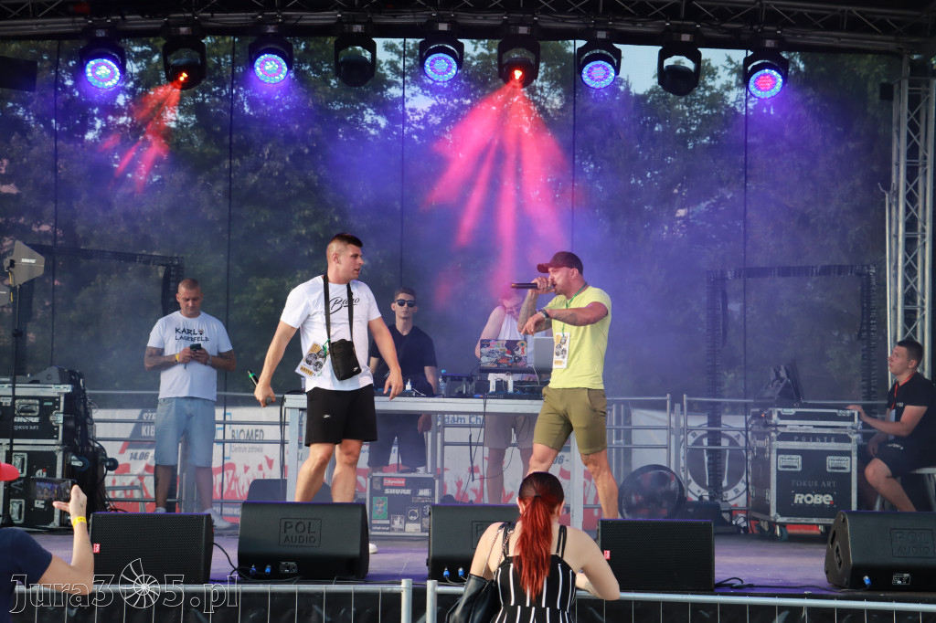 FOTORELACJA: RAP FEST W STREFIE KONCERTÓW w Zawierciu