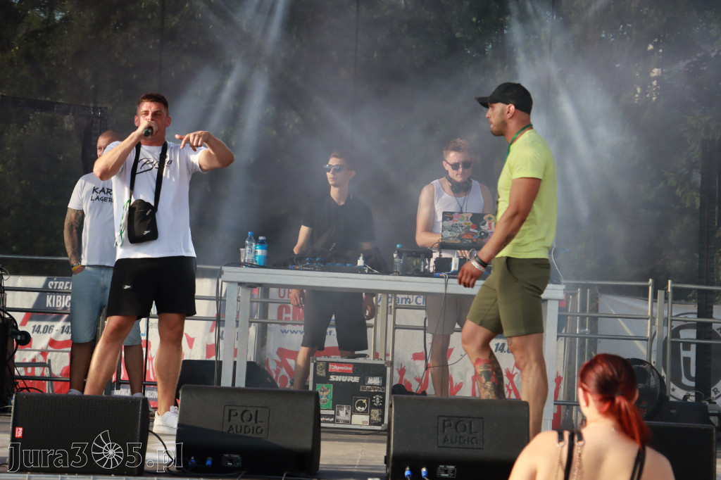 FOTORELACJA: RAP FEST W STREFIE KONCERTÓW w Zawierciu