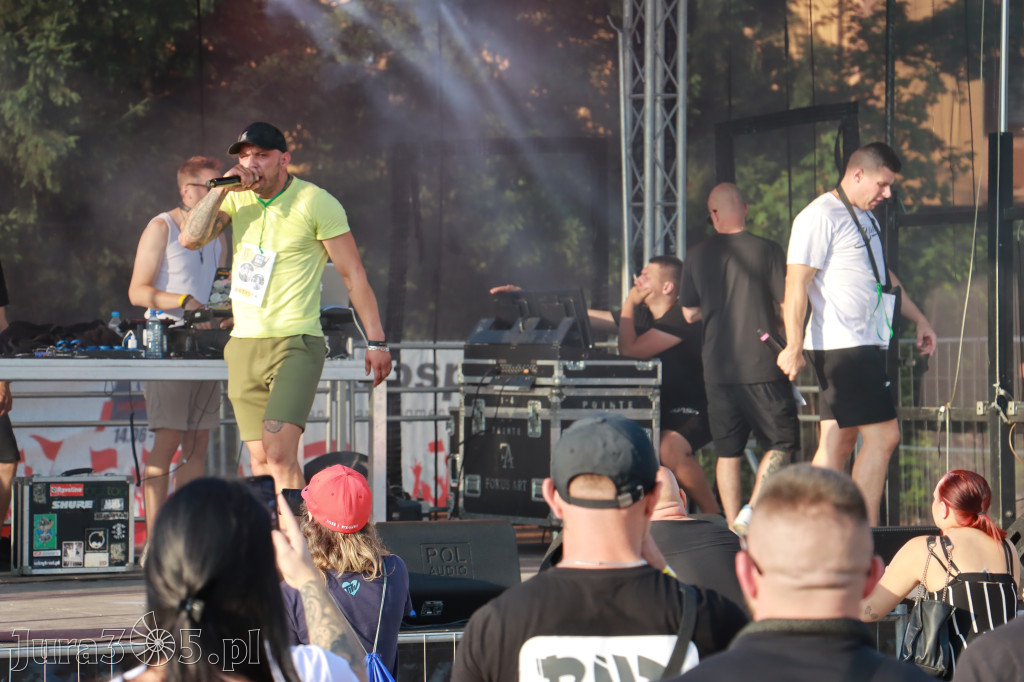 FOTORELACJA: RAP FEST W STREFIE KONCERTÓW w Zawierciu