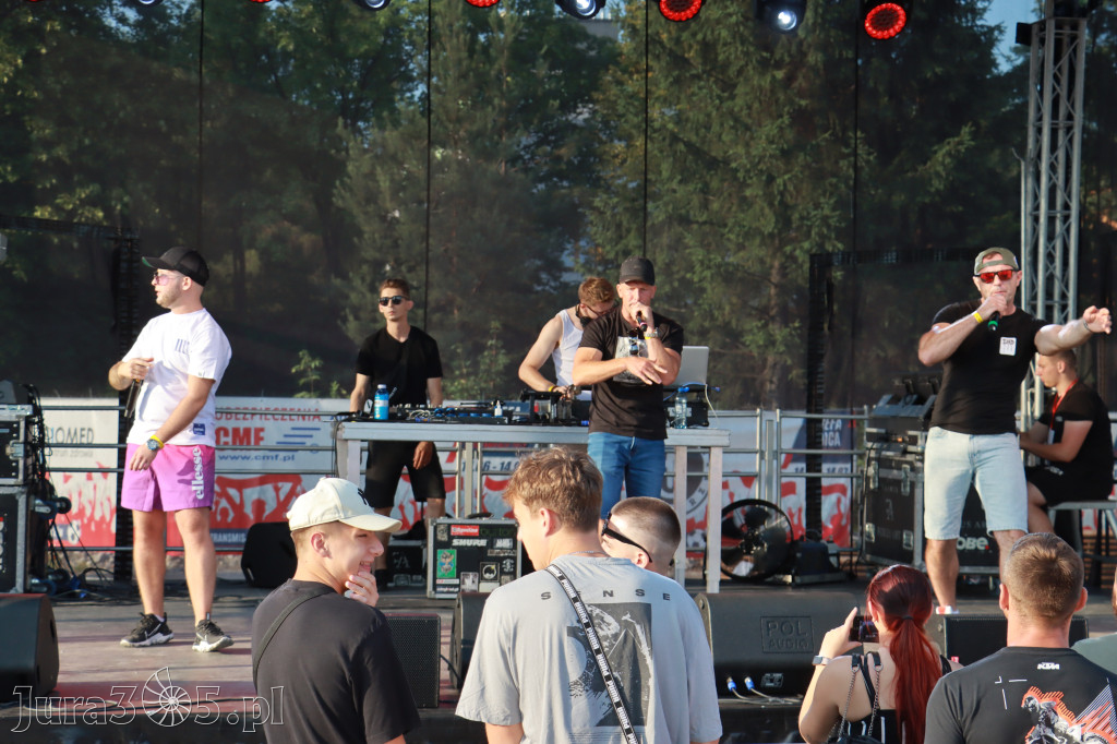 FOTORELACJA: RAP FEST W STREFIE KONCERTÓW w Zawierciu