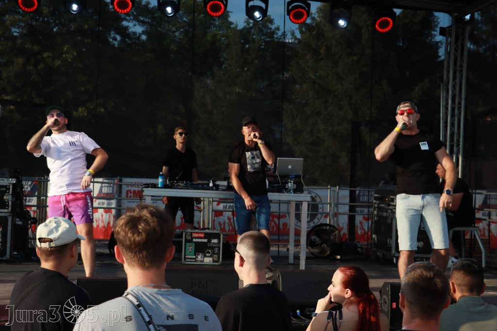 FOTORELACJA: RAP FEST W STREFIE KONCERTÓW w Zawierciu