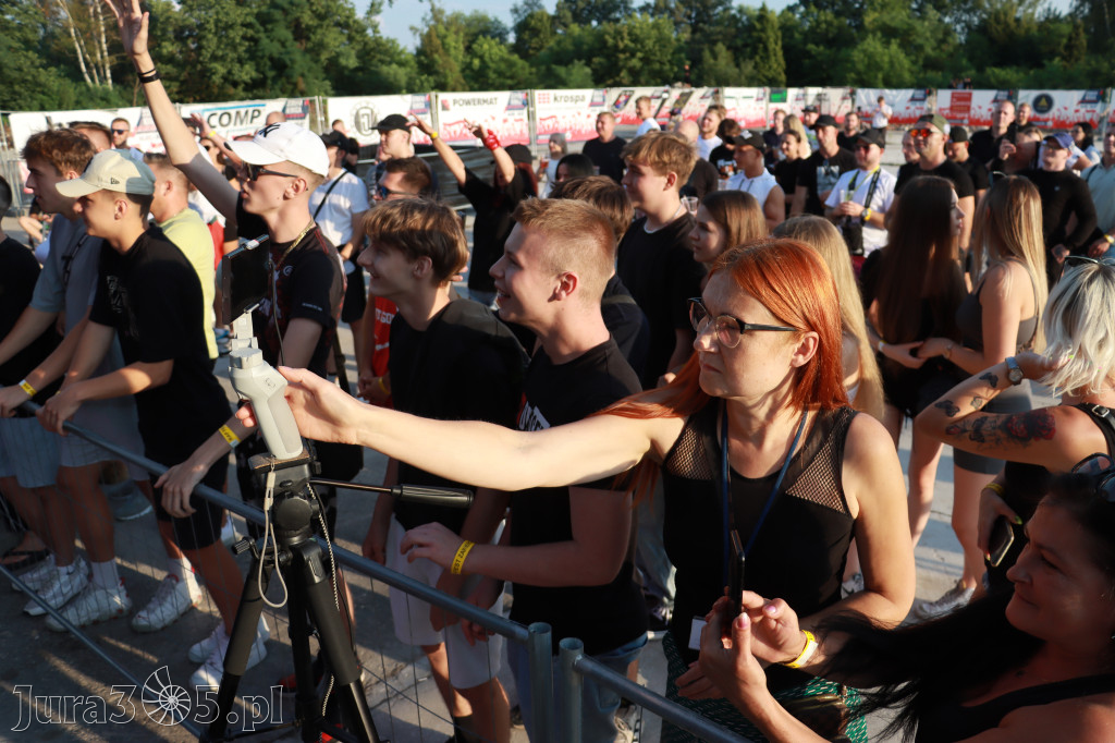 FOTORELACJA: RAP FEST W STREFIE KONCERTÓW w Zawierciu