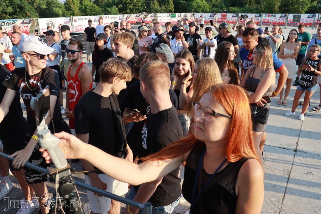 FOTORELACJA: RAP FEST W STREFIE KONCERTÓW w Zawierciu