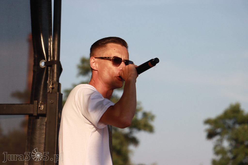 FOTORELACJA: RAP FEST W STREFIE KONCERTÓW w Zawierciu