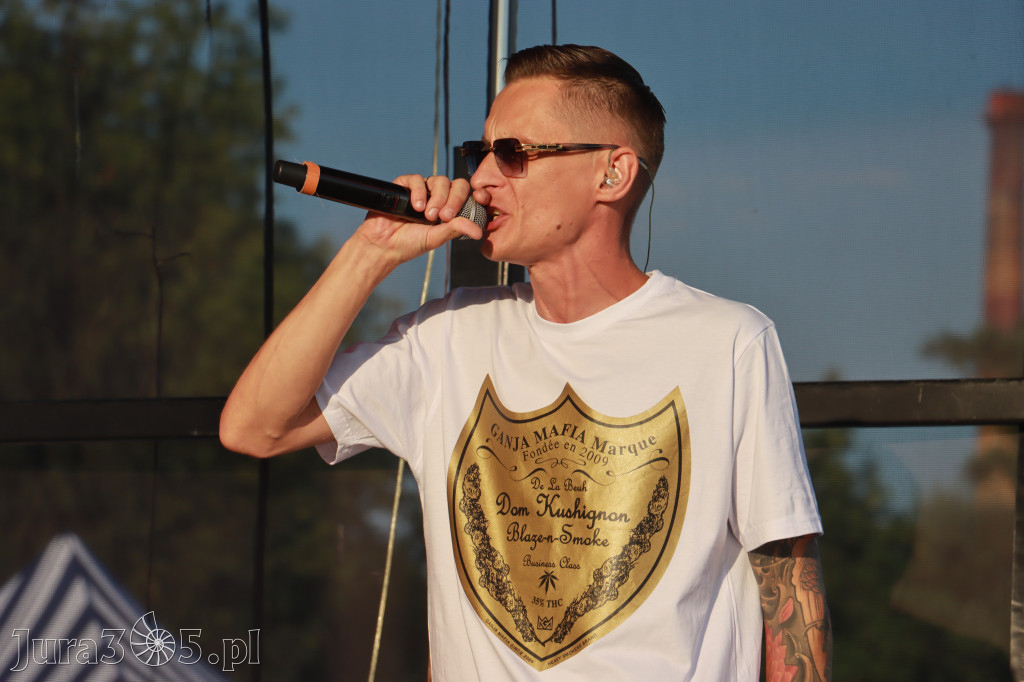 FOTORELACJA: RAP FEST W STREFIE KONCERTÓW w Zawierciu
