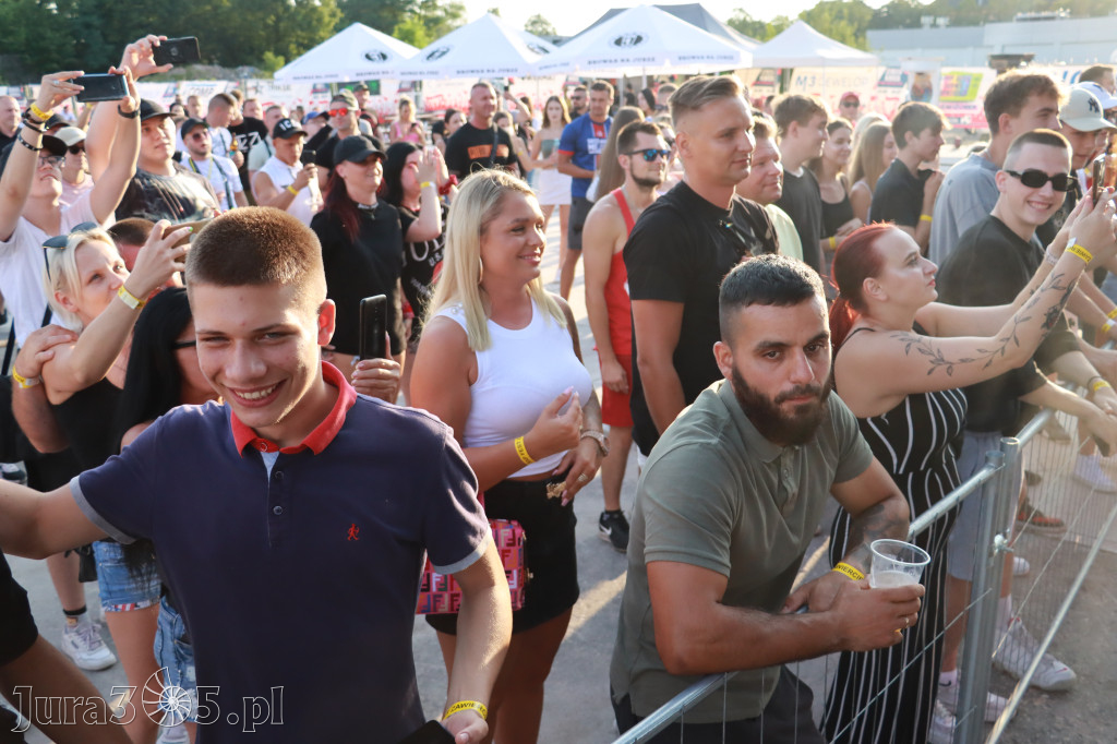 FOTORELACJA: RAP FEST W STREFIE KONCERTÓW w Zawierciu