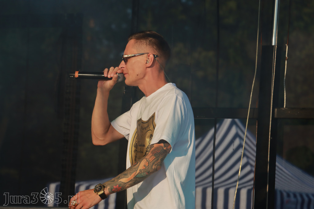 FOTORELACJA: RAP FEST W STREFIE KONCERTÓW w Zawierciu