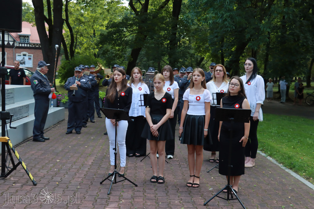 Fotorelacja: Obchody Święta Wojska Polskiego w Zawierciu