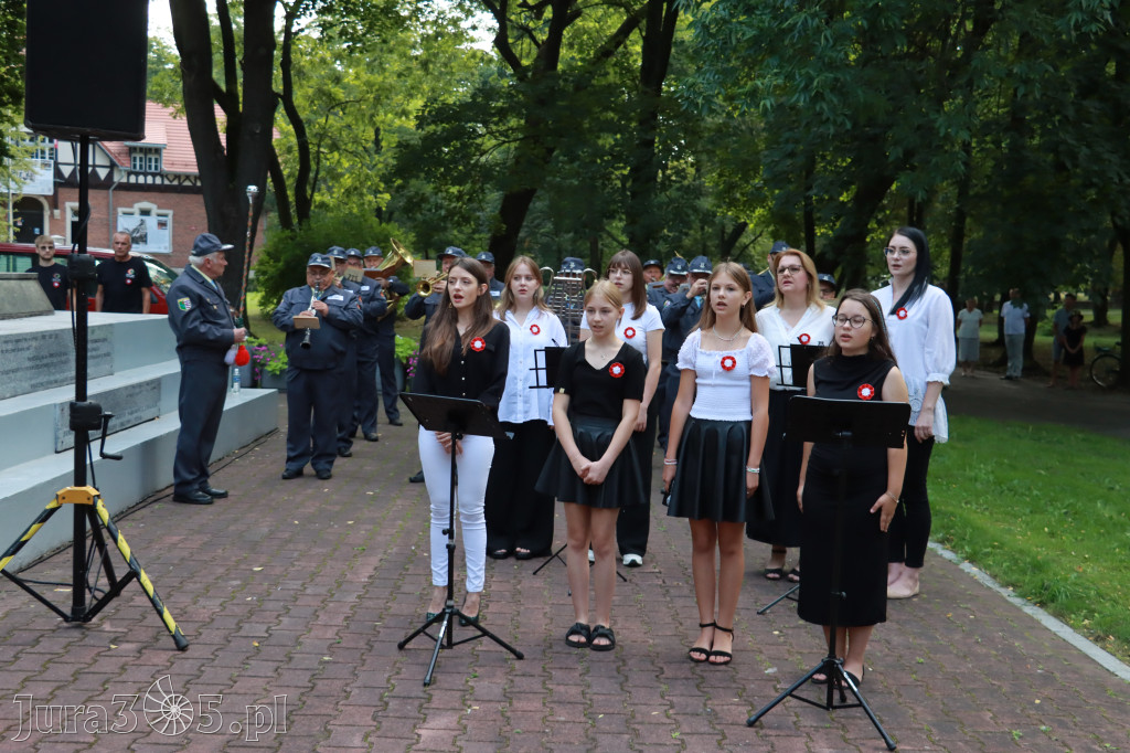 Fotorelacja: Obchody Święta Wojska Polskiego w Zawierciu