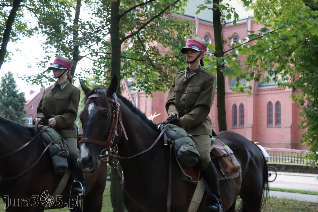Fotorelacja: Obchody Święta Wojska Polskiego w Zawierciu