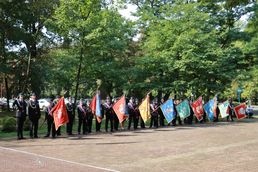 Fotorelacja: Obchody Święta Wojska Polskiego w Zawierciu