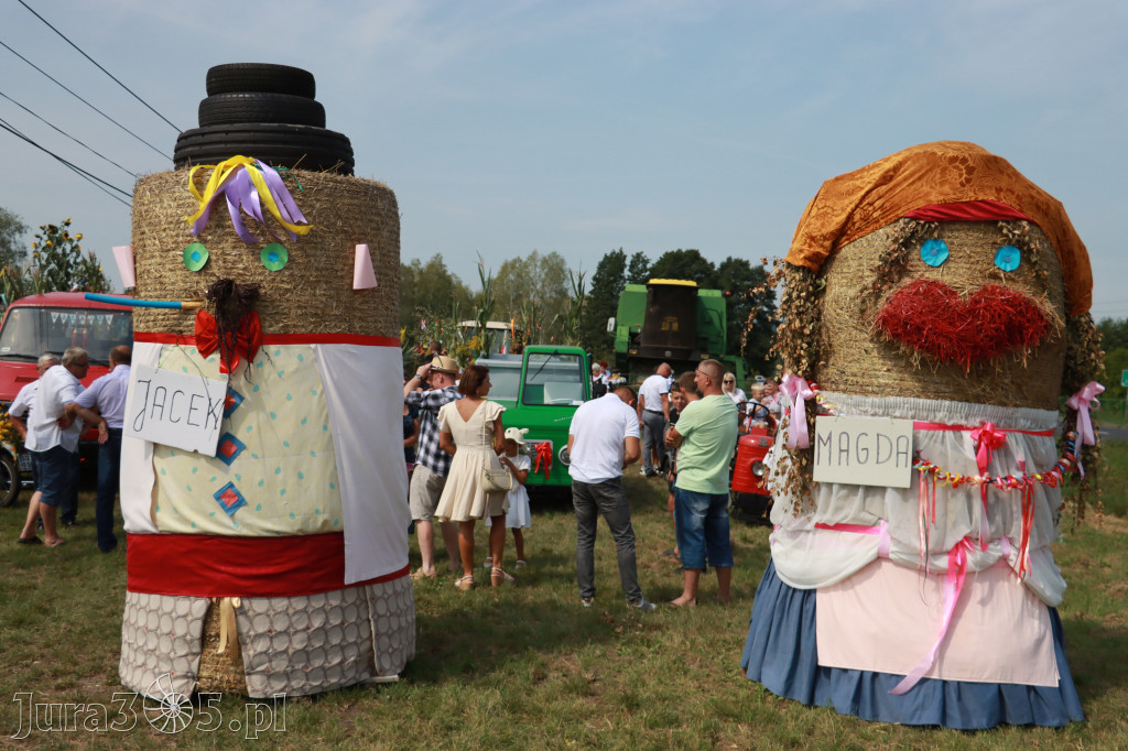 Fotorelacja: Korowód Dożynkowy w Kroczycach - Zlot Ciągników