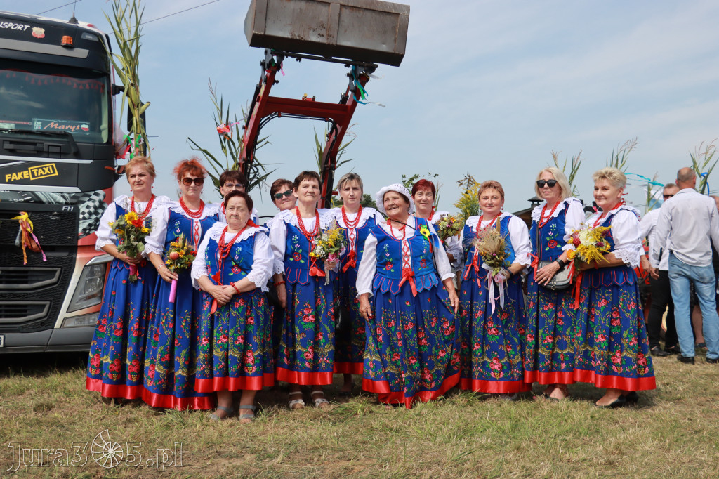Fotorelacja: Korowód Dożynkowy w Kroczycach - Zlot Ciągników