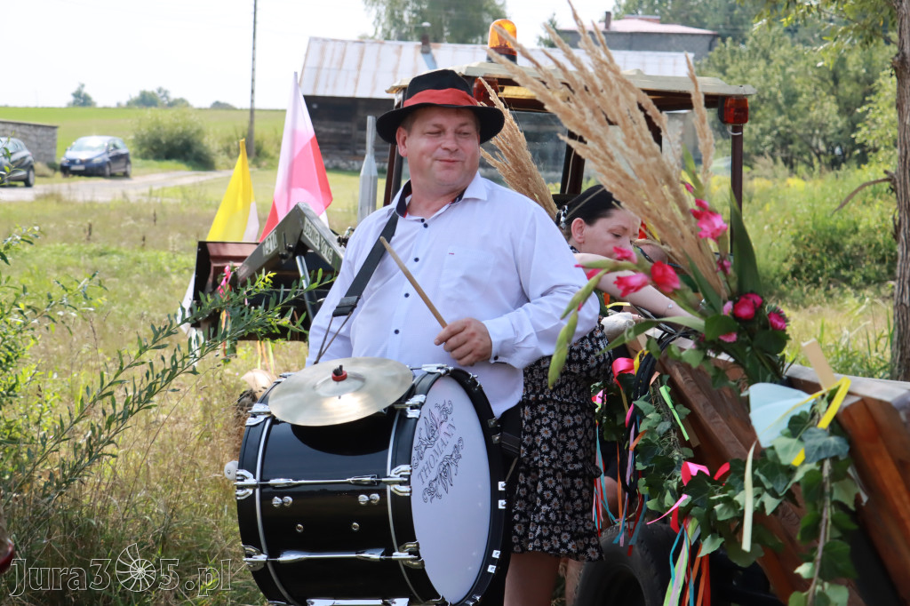 Fotorelacja: Korowód Dożynkowy w Kroczycach - Zlot Ciągników