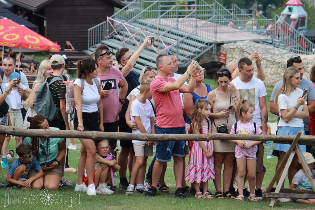 Fotorelacja: Pokaz konny husarii na Zamku Ogrodzieniec
