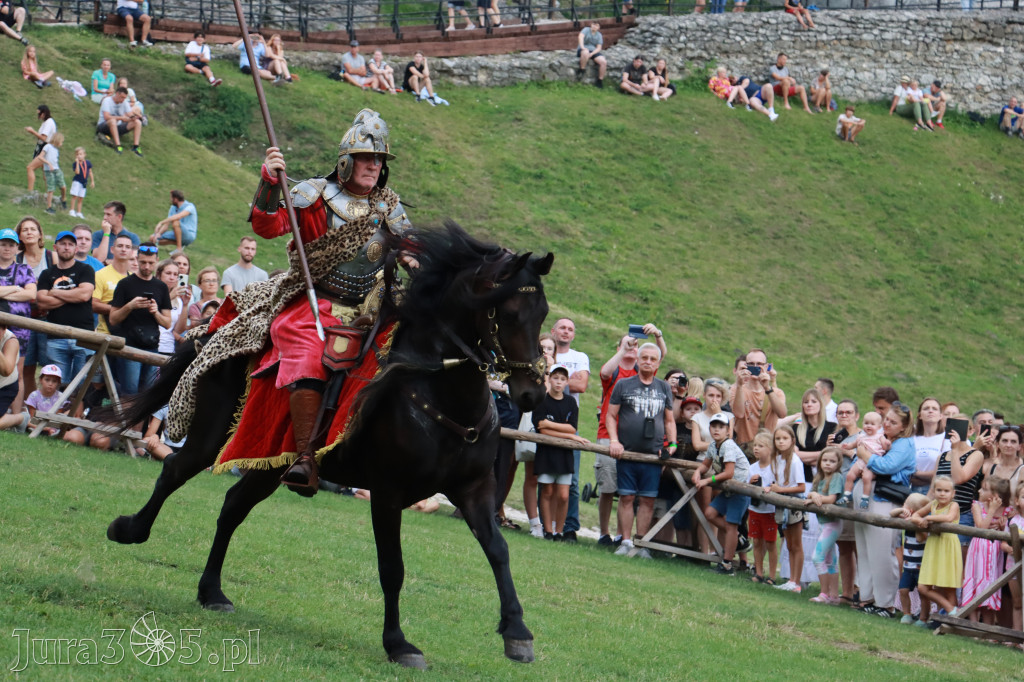 Fotorelacja: Pokaz konny husarii na Zamku Ogrodzieniec