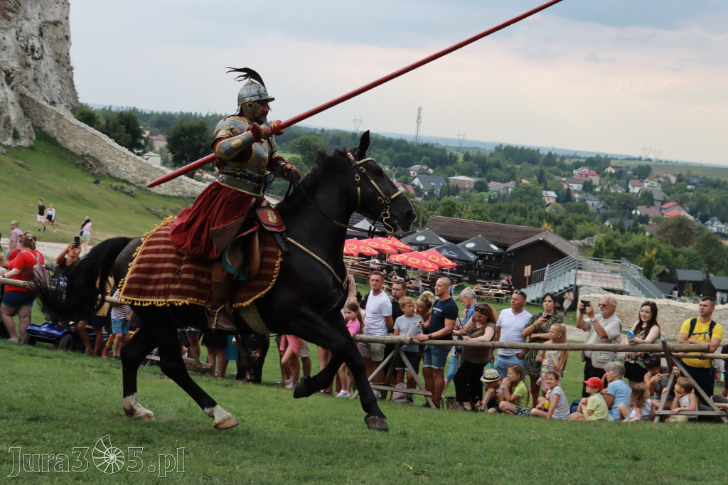Fotorelacja: Pokaz konny husarii na Zamku Ogrodzieniec