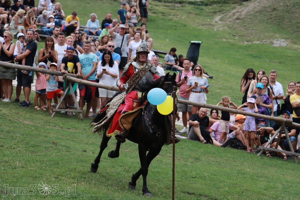Fotorelacja: Pokaz konny husarii na Zamku Ogrodzieniec