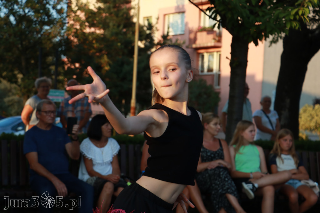 Fotorelacja: Miasto Zawiercie tańczy latino!