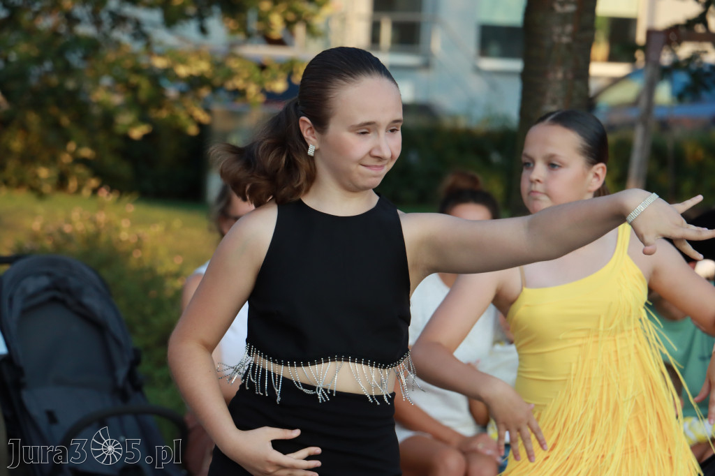 Fotorelacja: Miasto Zawiercie tańczy latino!