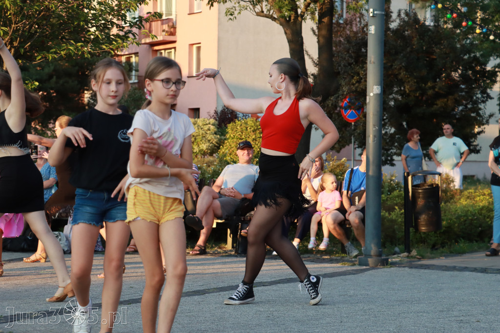 Fotorelacja: Miasto Zawiercie tańczy latino!
