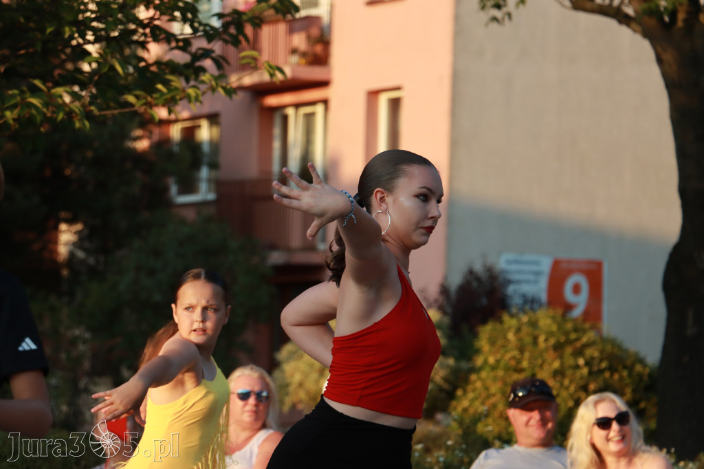 Fotorelacja: Miasto Zawiercie tańczy latino!
