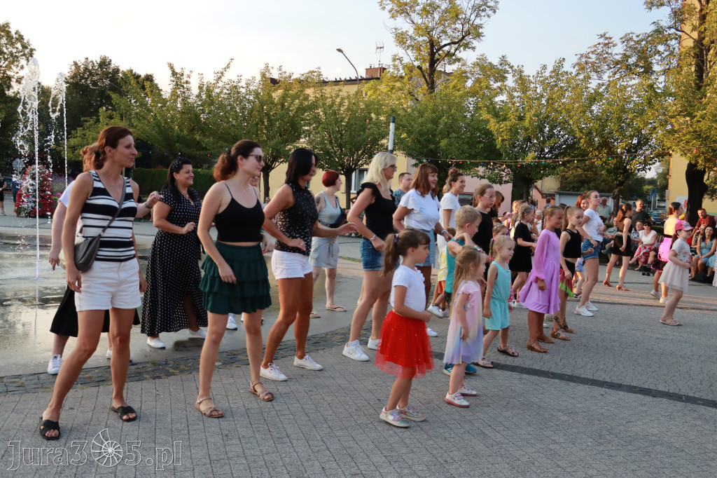 Fotorelacja: Miasto Zawiercie tańczy latino!
