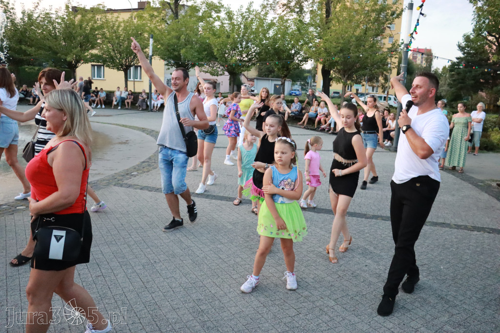 Fotorelacja: Miasto Zawiercie tańczy latino!
