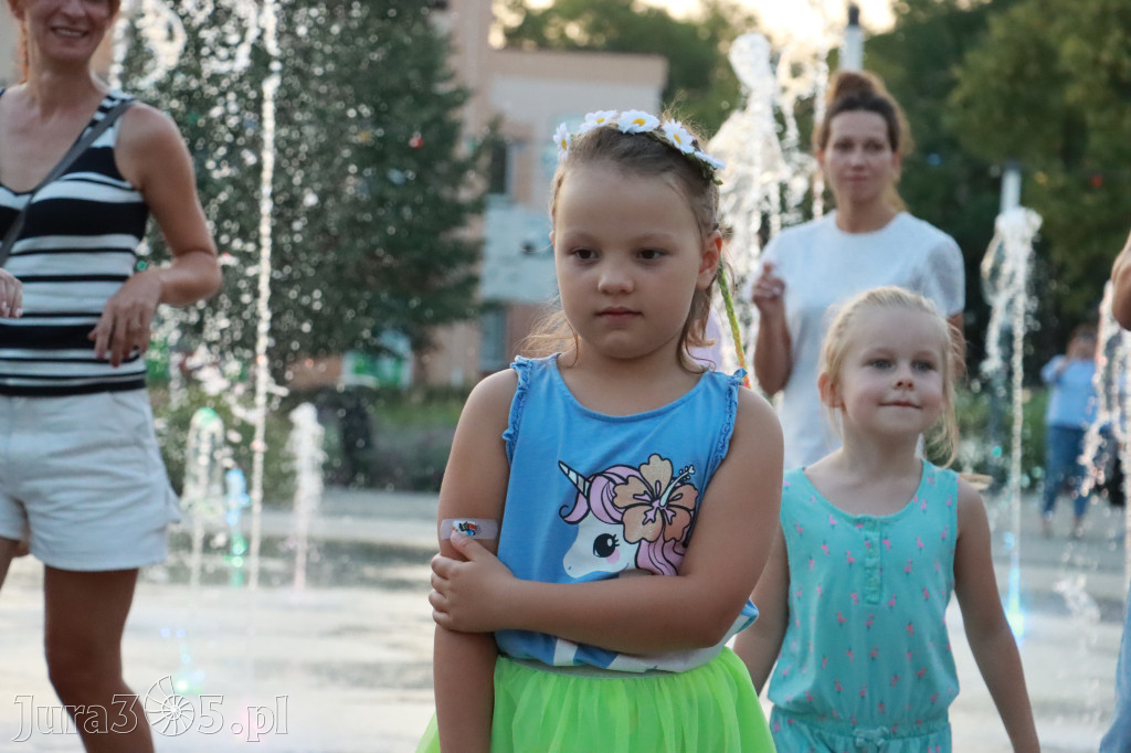 Fotorelacja: Miasto Zawiercie tańczy latino!